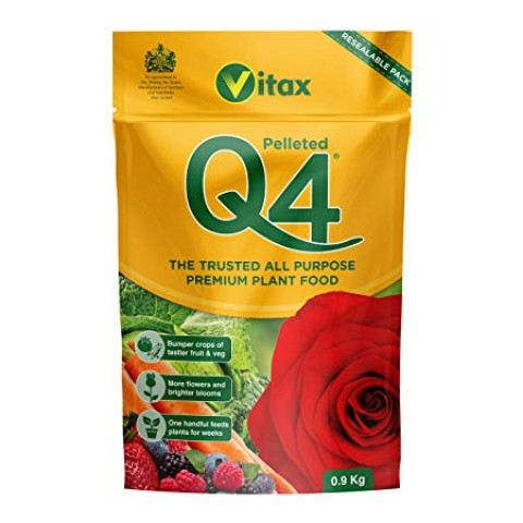 Vitax Q4 Pelleted 0.9kg (Resealable Pouch)